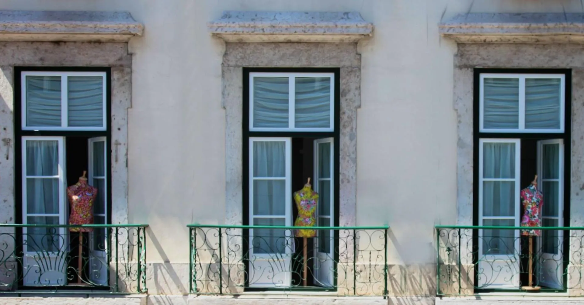 Guest house Hall Chiado Lisbon